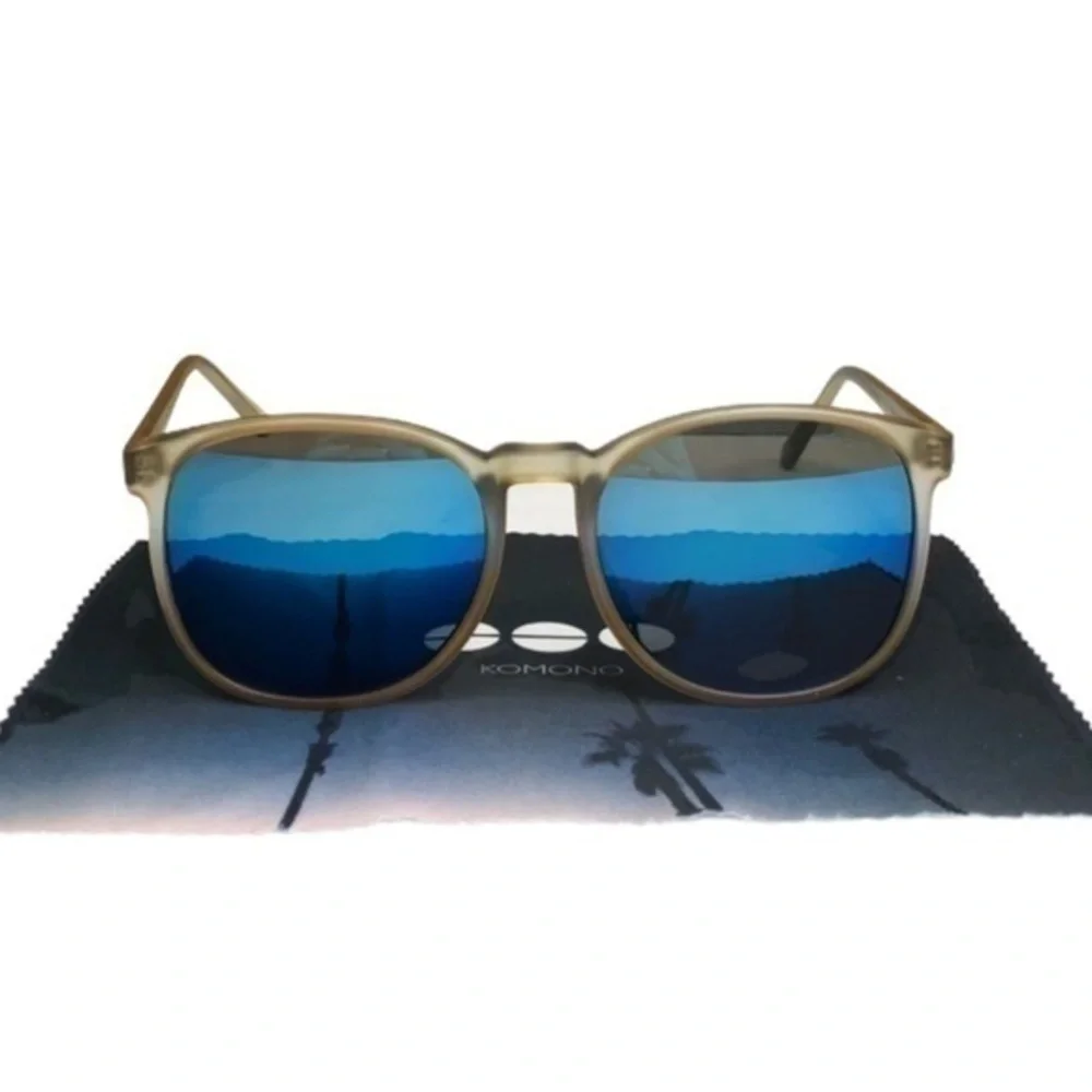 KOMONO Urkel Frost Sunglasses NEW gray blue